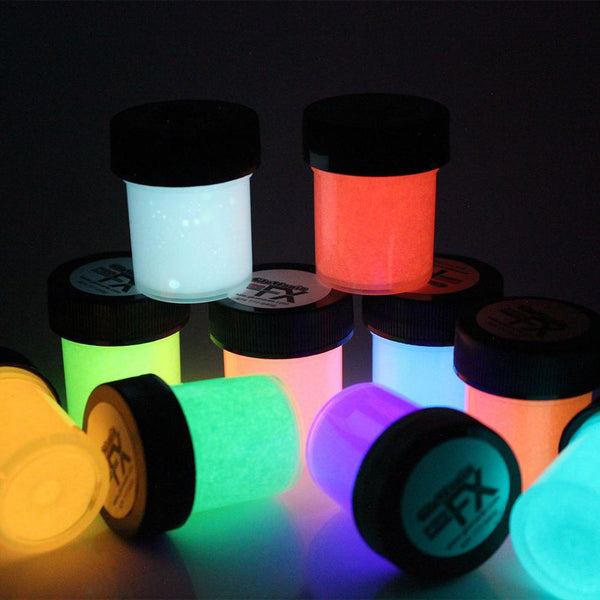 Glow in the Dark - Color Changing - UV Black Light